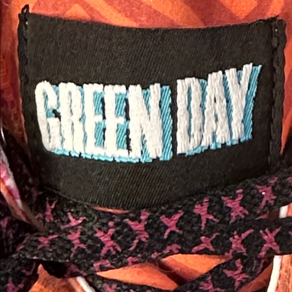 Green Day x Converse Chuck Taylor All Star “¡Dos!” - Picture 6 of 9